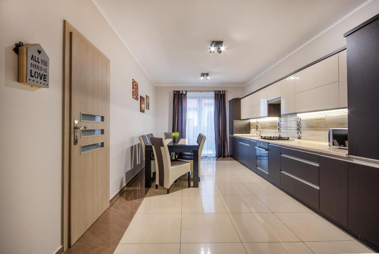 Apartamenty Teczowe Ujście-Darłowskie Eksteriør bilde