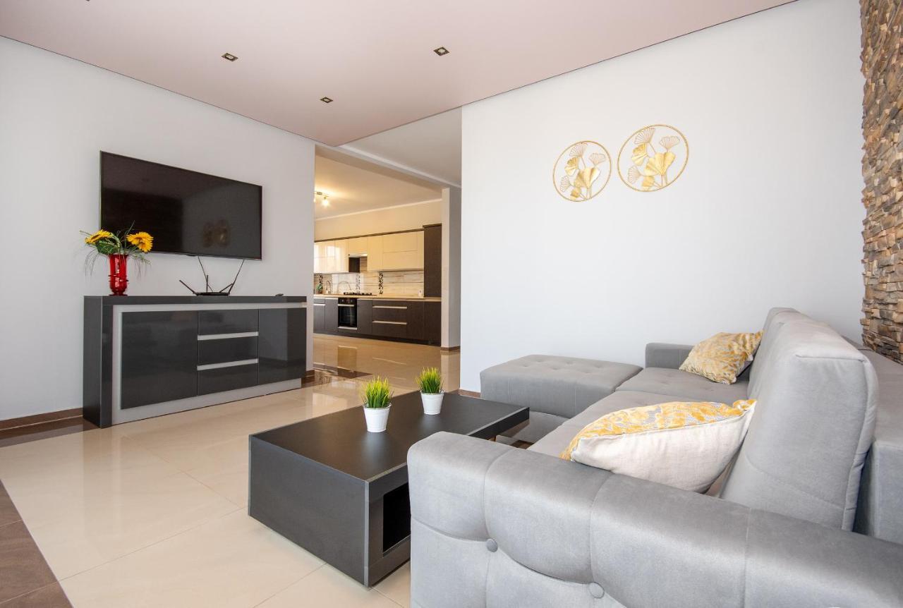 Apartamenty Teczowe Ujście-Darłowskie Eksteriør bilde